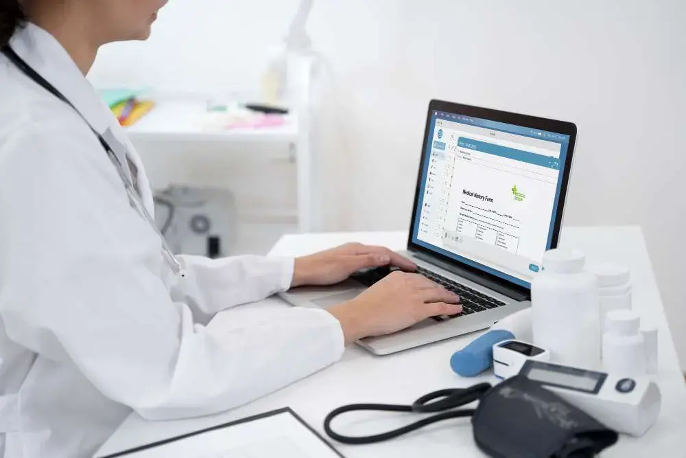 Healthcare CRM vs Traditional CRM: Key Differences