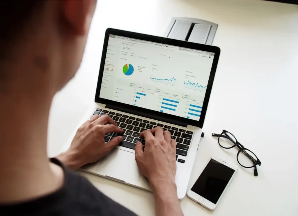 Why Integrating CRM with EHRs Enhances Patient Care