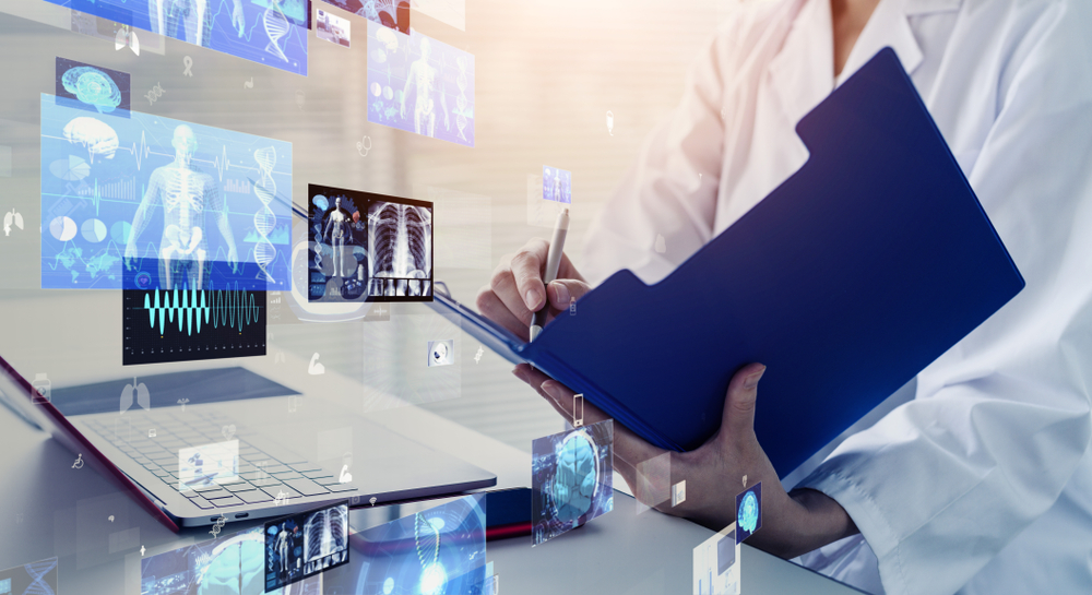 Streamlining Front Desk and Call Center Workflows Using Healthcare CRM